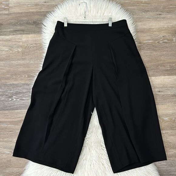 CeCe BY CYNTHIA STEEFE WIDE LEG CAPRI SIZE SMALL - Picture 2 of 11